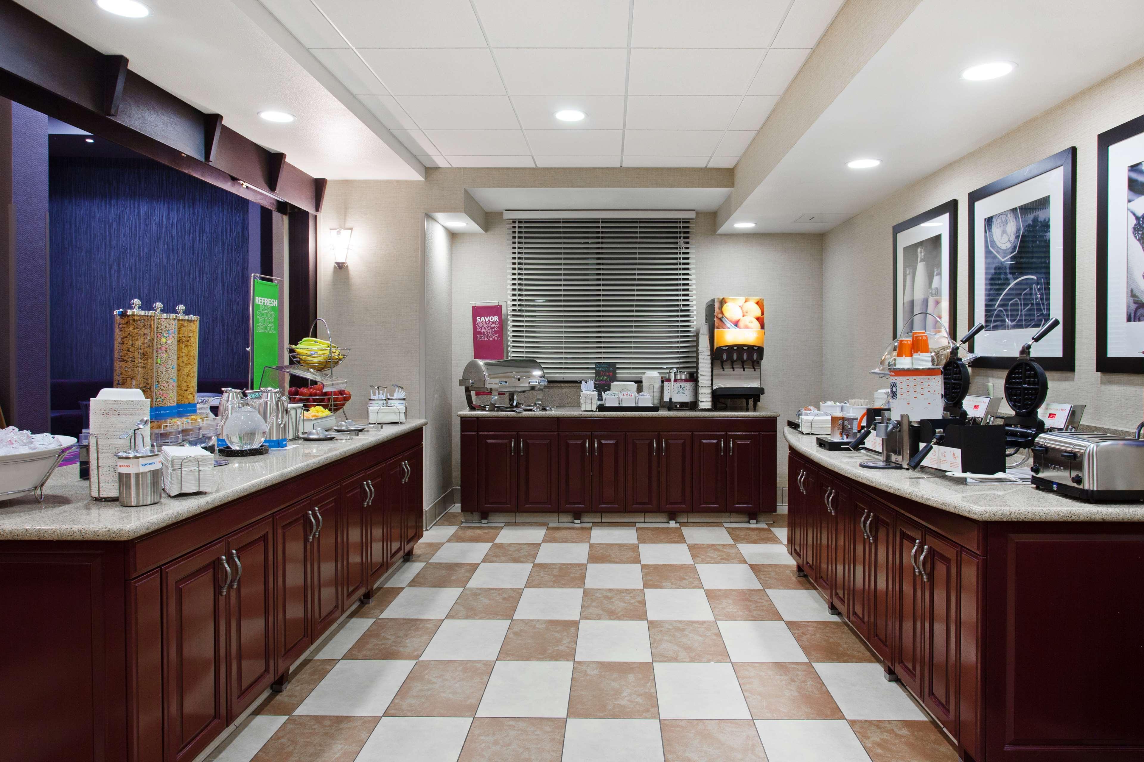 Hampton Inn & Suites Oakland Airport-Alameda Εξωτερικό φωτογραφία