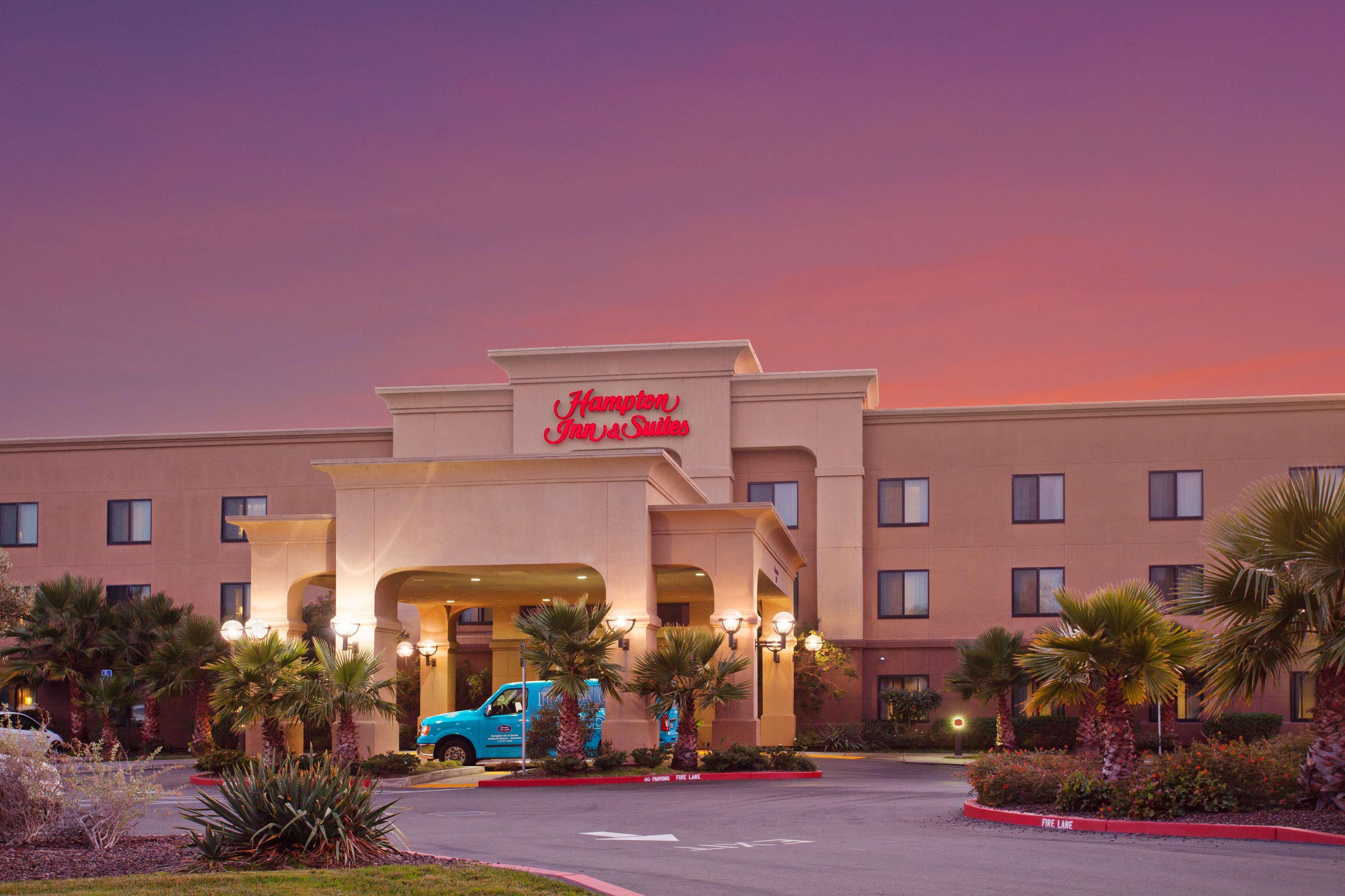 Hampton Inn & Suites Oakland Airport-Alameda Εξωτερικό φωτογραφία