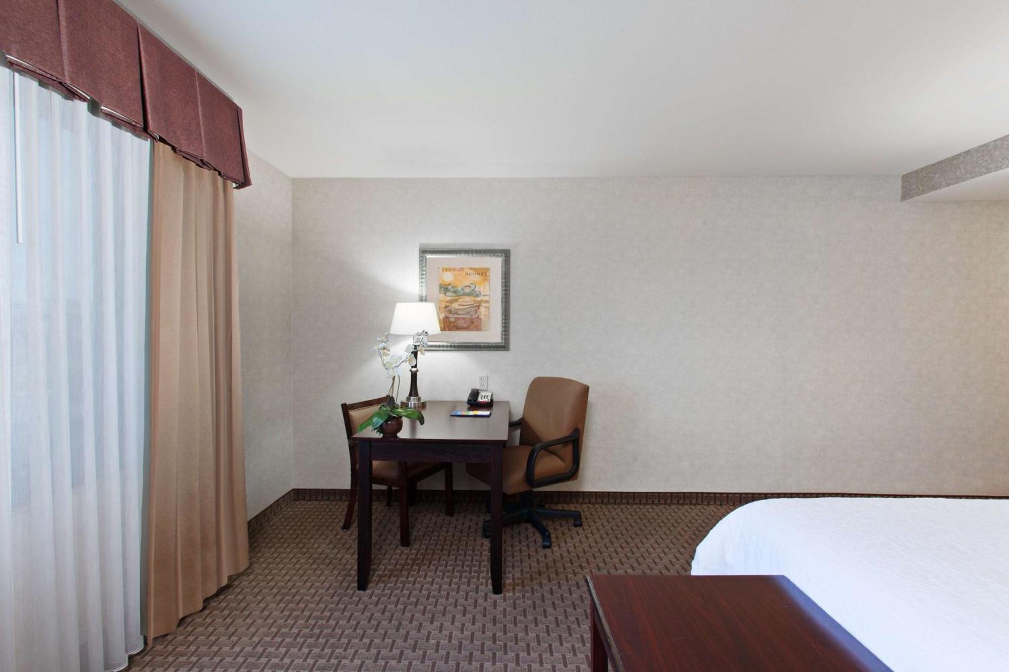 Hampton Inn & Suites Oakland Airport-Alameda Εξωτερικό φωτογραφία
