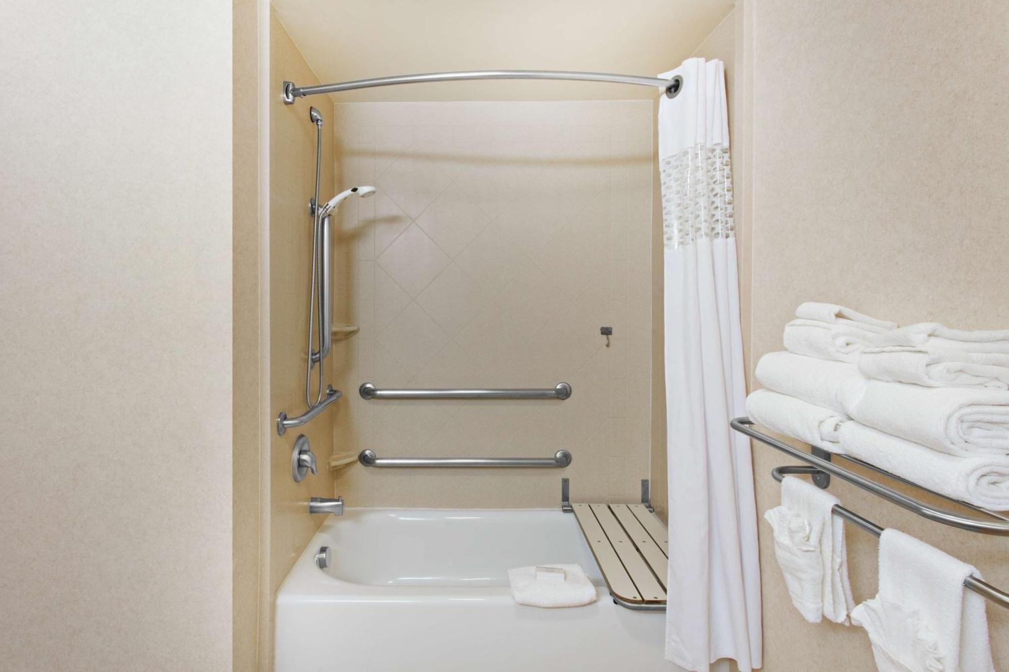 Hampton Inn & Suites Oakland Airport-Alameda Εξωτερικό φωτογραφία